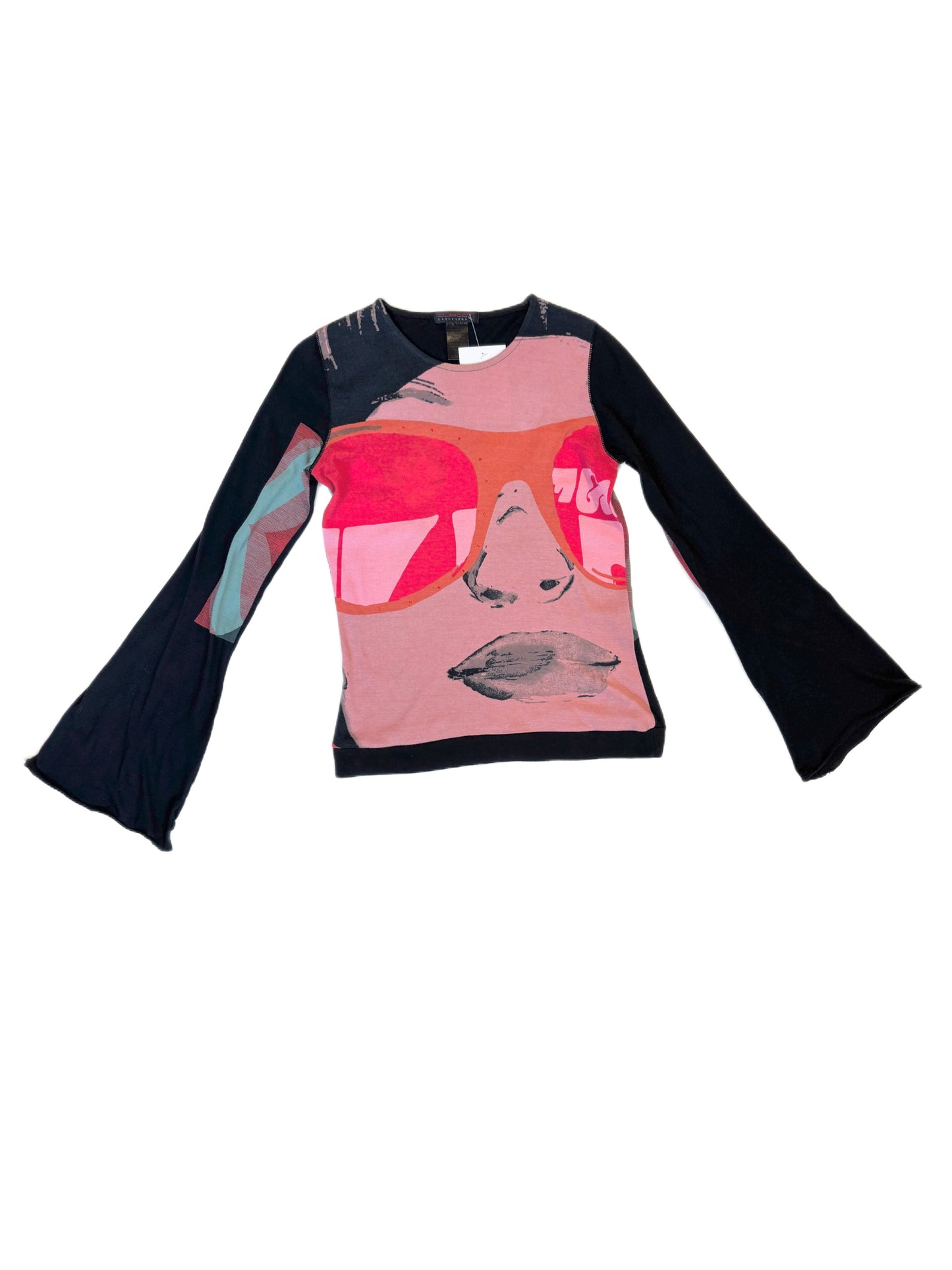 Face Print Flare Sleeve Top