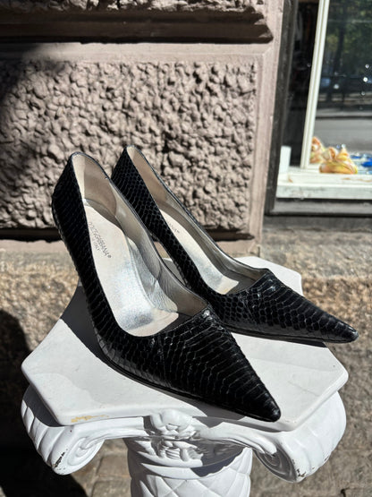 Black Snakeskin Pumps